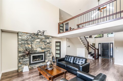 2466 Summerset Rd, Nanoose Bay, BC 