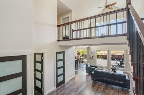 2466 Summerset Rd, Nanoose Bay, BC 