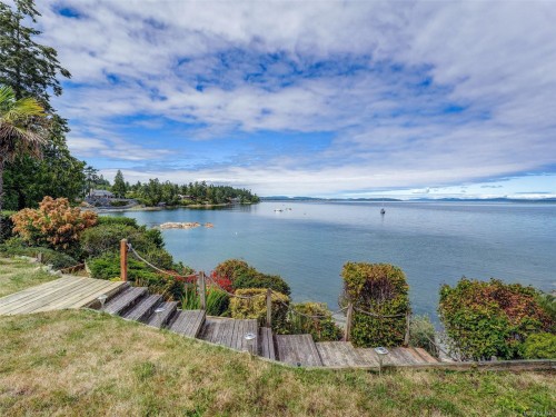 2606 James Island Rd, Central Saanich, BC 