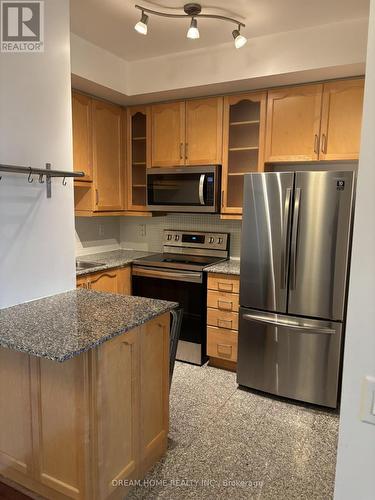 1801 - 60 Byng Avenue, Toronto, ON - Indoor Photo Showing Kitchen