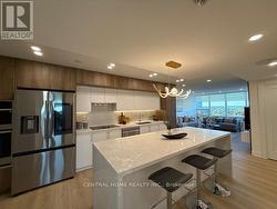 Modern Kitchen - 