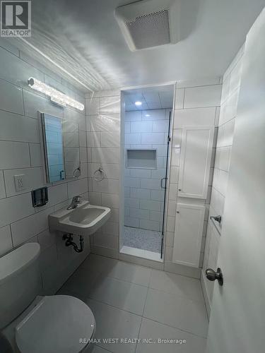 2 - 251 Pannahill Road, Toronto, ON - Indoor Photo Showing Bathroom