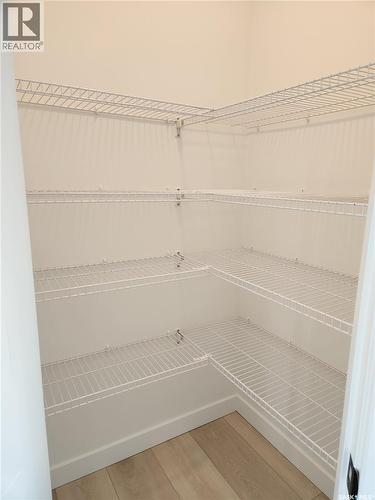 241 Carriage Drive, Rudy Rm No. 284, SK - Indoor With Storage