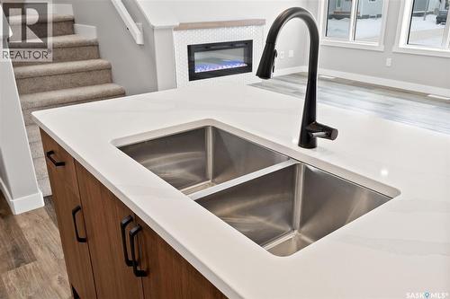 214 Fortosky Crescent, Saskatoon, SK - Indoor Photo Showing Kitchen With Double Sink