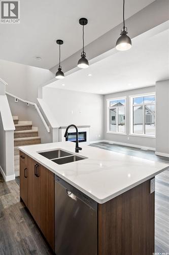 214 Fortosky Crescent, Saskatoon, SK - Indoor Photo Showing Kitchen With Double Sink