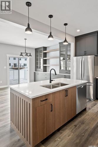 214 Fortosky Crescent, Saskatoon, SK - Indoor Photo Showing Kitchen With Double Sink With Upgraded Kitchen