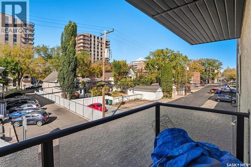 304 423 4Th Avenue N, Saskatoon, SK - Outdoor