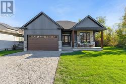 207 FORKS ROAD  Welland (Dain City), ON L3B 6C5