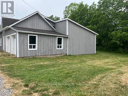 5706 King Street, Lincoln (Beamsville), ON - Outdoor