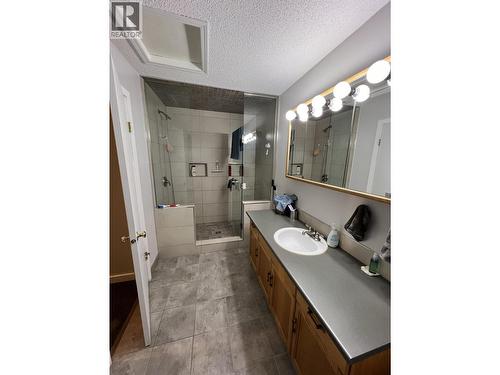 3 Pebble Drive, Fort Nelson, BC - Indoor Photo Showing Bathroom
