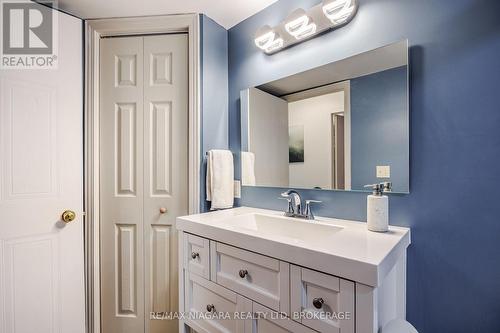 307 - 81 Scott Street, St. Catharines (Lakeport), ON - Indoor Photo Showing Bathroom