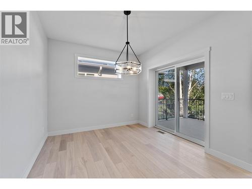 1840 10 Street Sw Unit# 9, Salmon Arm, BC - Indoor Photo Showing Other Room