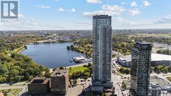 2902 - 805 CARLING AVENUE  Ottawa, ON K1S 5W9
