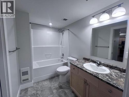 105 3684 Princess Crescent, Smithers, BC - Indoor Photo Showing Bathroom
