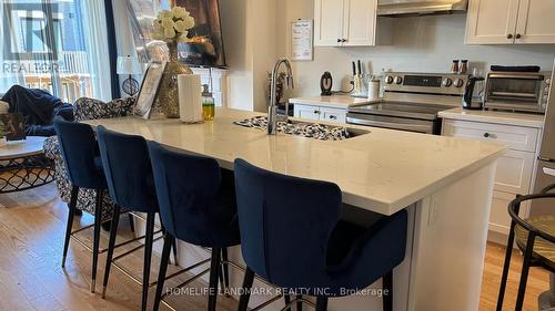 42 Lake Trail Way, Whitby, ON - Indoor Photo Showing Other Room