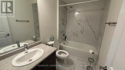 42 Lake Trail Way, Whitby, ON - Indoor Photo Showing Bathroom
