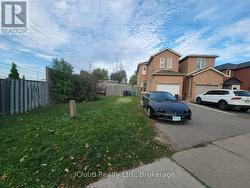 4711 FULL MOON CIRCLE  Mississauga, ON L4Z 2L8