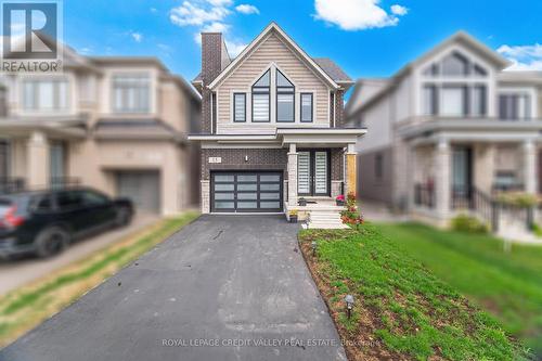 15 Weylie Street, Hamilton, ON - Outdoor With Facade