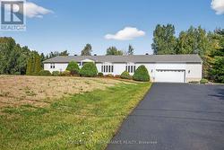 8329 RODNEY FARM DRIVE  Ottawa, ON K0A 2P0