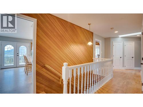 353 Gunter-Ellison Road, Enderby, BC - Indoor Photo Showing Other Room