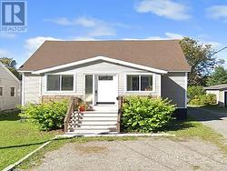 317 Moody ST  Sault Ste. Marie, ON P6C 3Z9