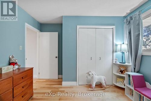 286 Dufferin Street, Stratford, ON - Indoor Photo Showing Bedroom