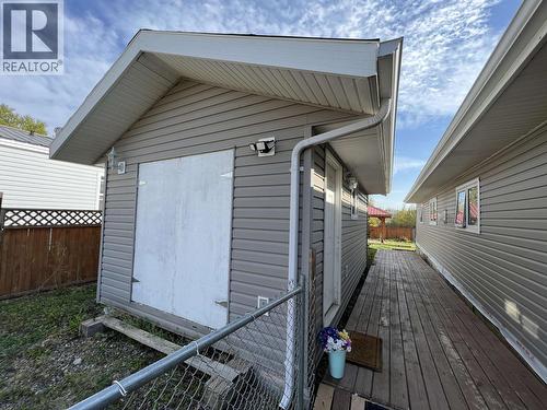 5228 40Th Street, Fort Nelson, BC - Outdoor With Exterior