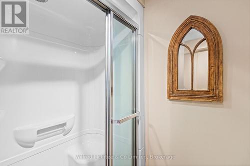 302148 Con 2 Sdr, West Grey, ON - Indoor Photo Showing Bathroom