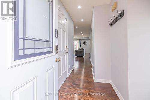 70 Majestic Crescent, Brampton, ON - Indoor Photo Showing Other Room