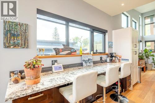 5416 Resort Drive, Fernie, BC - Indoor Photo Showing Dining Room