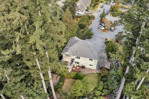 2398 Tanner Ridge Pl, Central Saanich, BC 