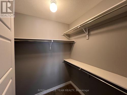 965 Fameflower Street, Ottawa, ON - Indoor With Storage