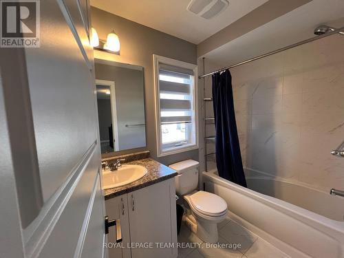 965 Fameflower Street, Ottawa, ON - Indoor Photo Showing Bathroom