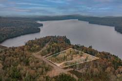 440 Ch. de la Frayère  Rivière-À-Pierre, QC G0A 3A0