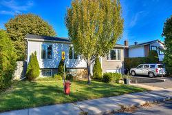 762 Rue Comber  Longueuil (Greenfield Park), QC J4V 3K4