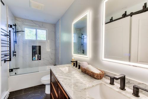 Salle de bains - 762 Rue Comber, Longueuil (Greenfield Park), QC - Indoor Photo Showing Bathroom