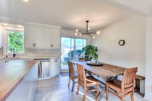 Cuisine - 762 Rue Comber, Longueuil (Greenfield Park), QC - Indoor Photo Showing Dining Room