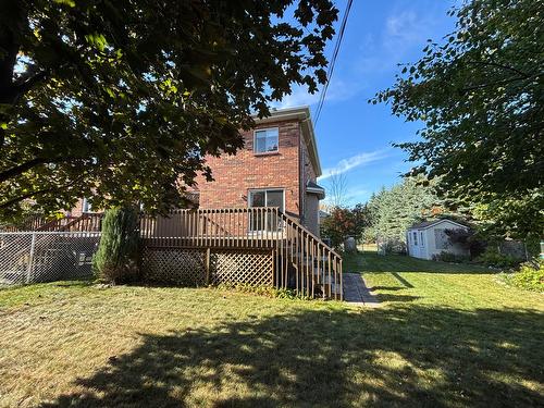 Backyard - 109 Crois. Mcbride, Baie-D'Urfé, QC 
