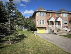 109Z Crois. McBride  Baie-D'Urfé, QC H9X 4B3