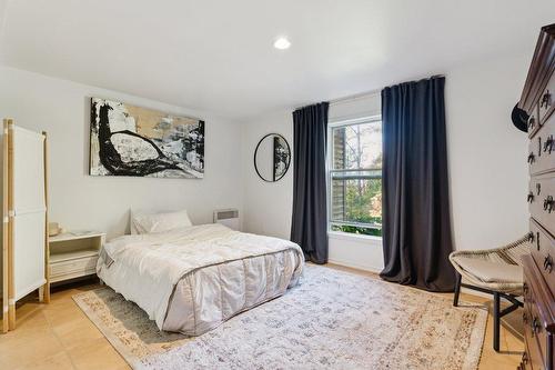 Intergénération - 19 Ch. Mccarthy, Chelsea, QC - Indoor Photo Showing Bedroom