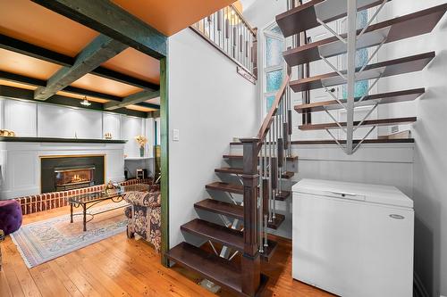 Escalier - 415 Tsse Suzanne, Saint-Jérôme, QC - Indoor Photo Showing Other Room