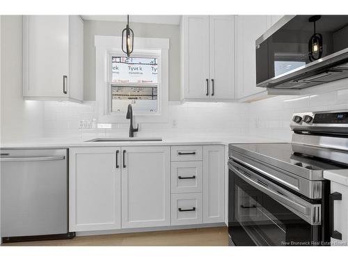 6 Violet St, Shediac, NB 