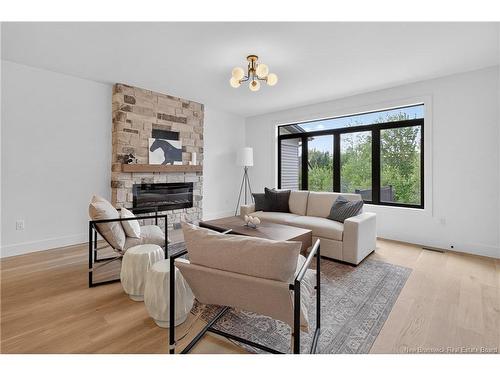 39 Murray Ave, Dieppe, NB 