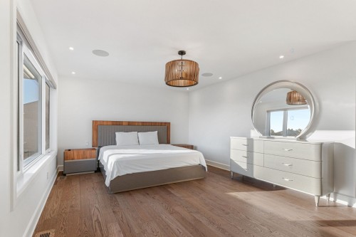 Master Bedroom - 769 Rue Louis-Quilico, Boucherville, QC - Indoor Photo Showing Bedroom