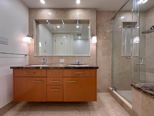 Salle de bains attenante à la CCP - 11N-1650 Rue Sherbrooke O., Montréal (Ville-Marie), QC - Indoor Photo Showing Bathroom