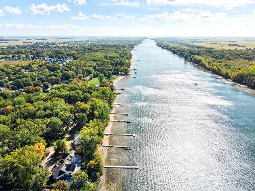 Vue sur l'eau - 1391 Rue Des Buissons, Saint-Jean-Sur-Richelieu, QC 