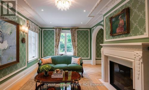 221 Forest Hill Road, Toronto, ON - Indoor Photo Showing Living Room With Fireplace
