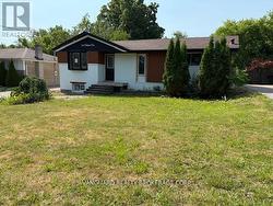 206 PARKVIEW CRESCENT  Newmarket, ON L3Y 2C8