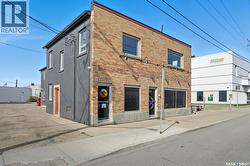 615 2nd AVENUE N  Saskatoon, SK S7K 2C7