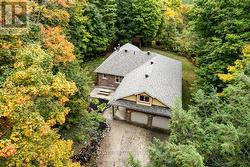 High speed and cell service, mins from Perth - 